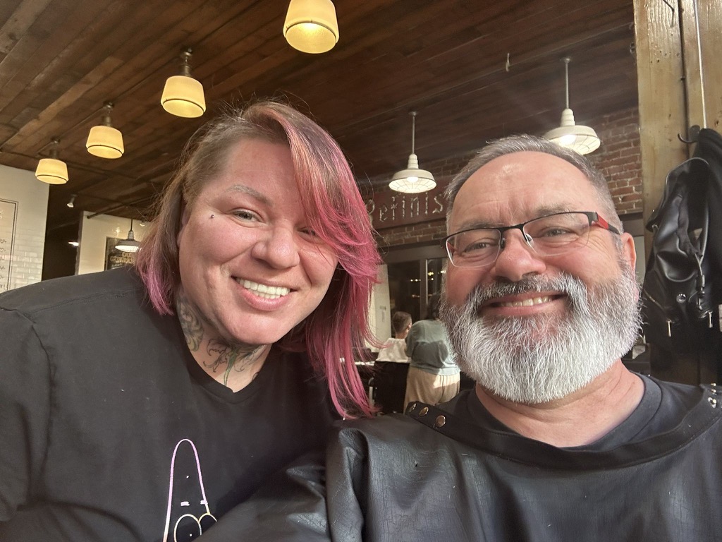 45F9690C-15EB-45B2-A680-299D05163ADD_1_102_o