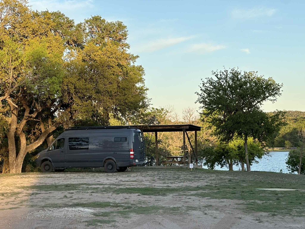 9C644D68-F0AF-4C8E-91EF-37FCD44BEE51_1_102_o