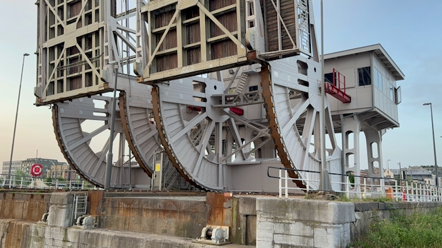 A close up look at the drawbridge as we left Antwerp