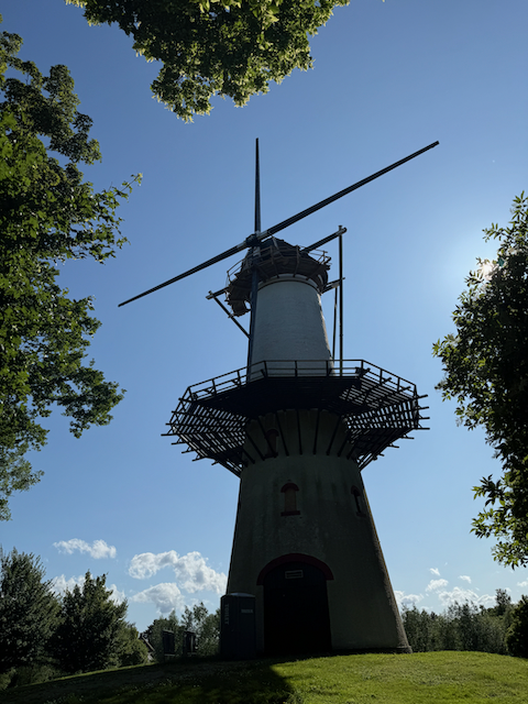 A windmill in Tholen