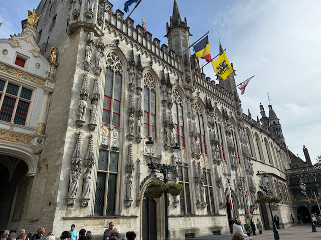 Bruges City Hall—serving up Gothic grandeur since the 1300s. Still standing proud in Burg Square, where the city’s been calling the shots for centuries.