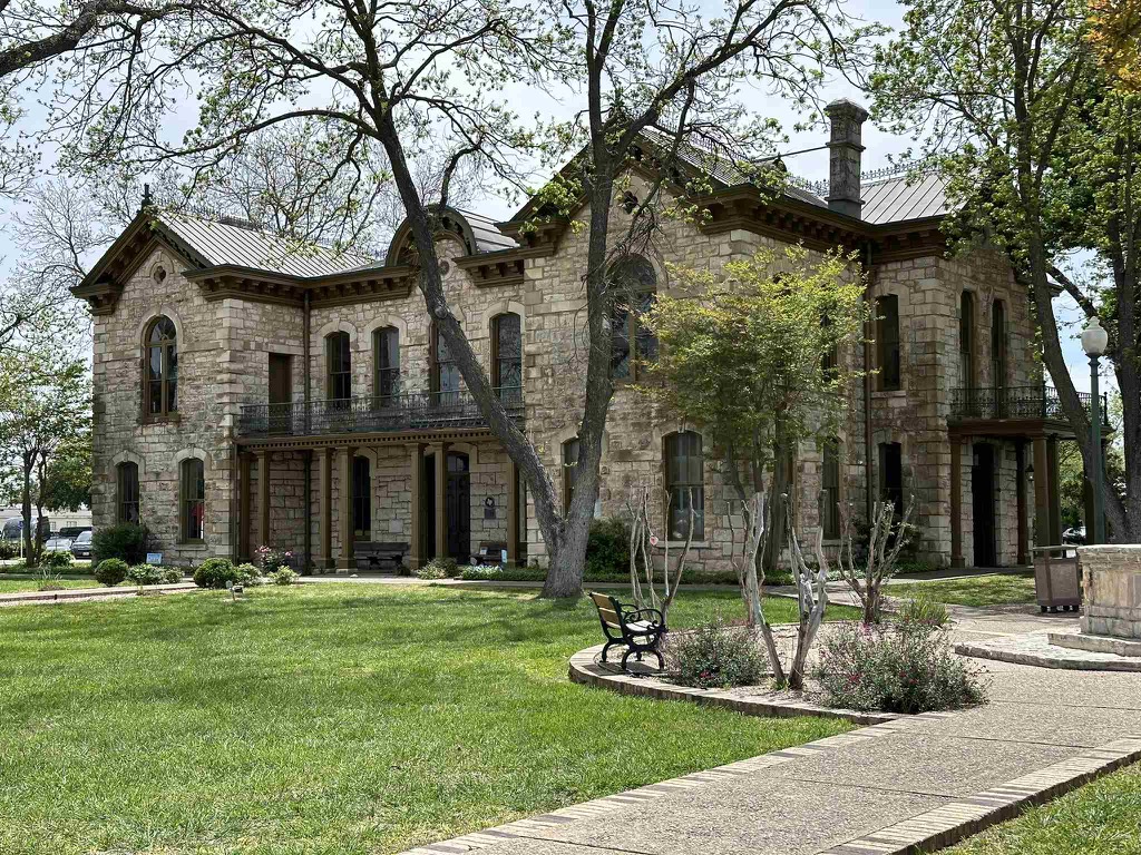 E3181F06-5FF6-4CA6-89E1-055916FA8D6B_1_102_o