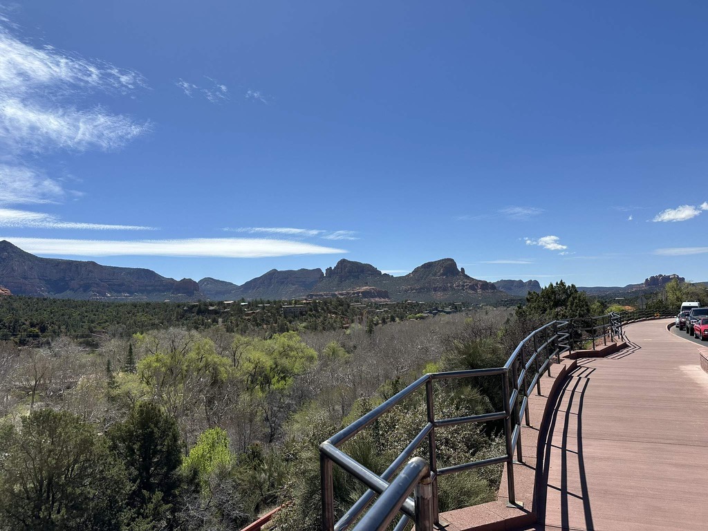 F21181BB-E8AB-4AC2-8C3D-4A250EF5DDB5_1_102_o