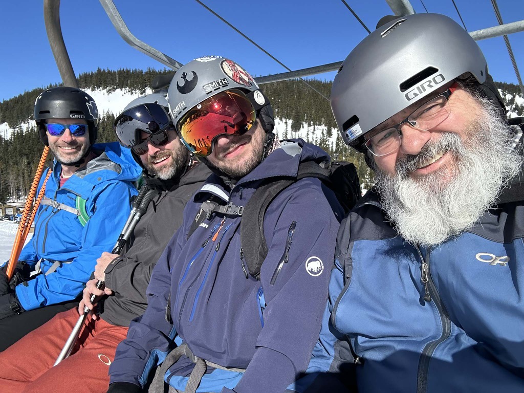 FE45F0C8-D8E8-44C2-BBE9-6C5C8D49D7CC_1_102_o