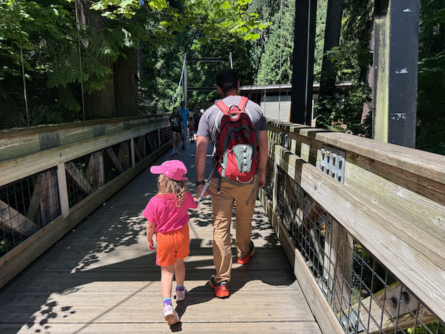 On Sunday afternoon, we all went to the Oregon Zoo. It was fun, although 5 and ten year olds do have a shelf life in the sun.