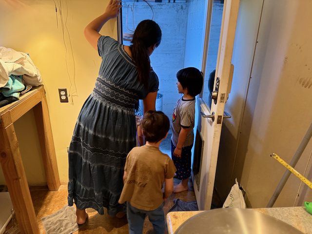 Emi was checking out the setup.