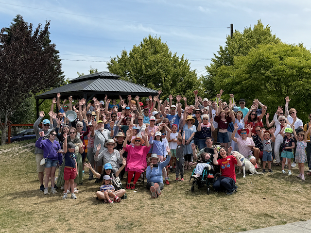 On the fourth of July Olympic Manor hosts a big picnic. This year we were at the Crown Hill Center, while the fields at our normal location are renovated. in spite if that we had a wonderful turnout!