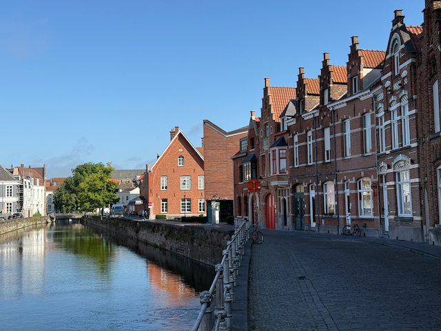 More views of the canals of bruge
