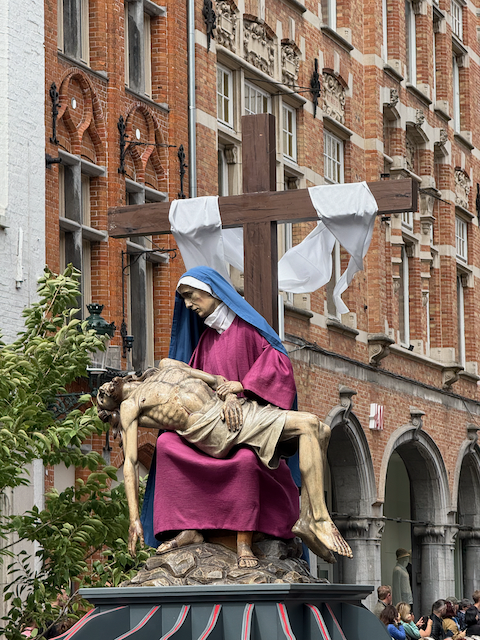 One of the many moving scenes from the Procession of the Holy Blood in Bruges, held on Ascension Day. This float shows Mary holding the body of Christ