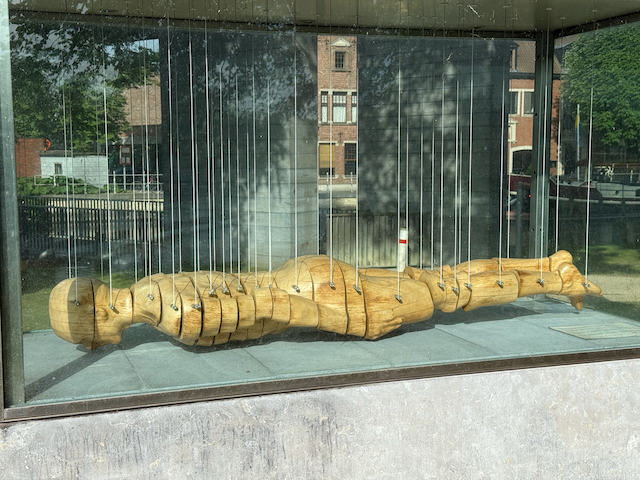 Some art in Bruge near the yacht harbor