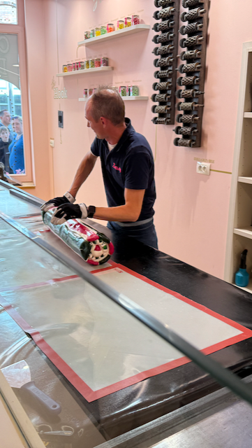 Stopped in the candy factory - This guy has owned this place for twenty years, and opened it because there were already too many chocolate houses.