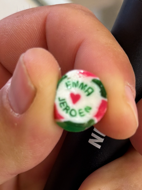 That big roll of candy stretches down to look like this.